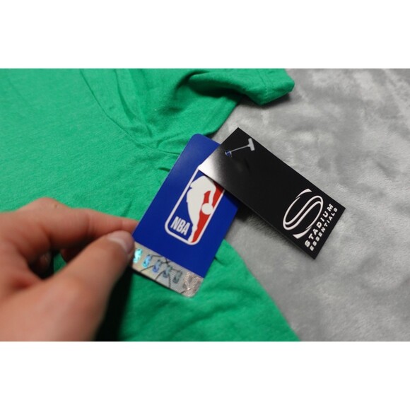 Stadium Essentials Men's Kelly Green Boston Celtics 18-Time NBA Finals Champions - Picture 7 of 11